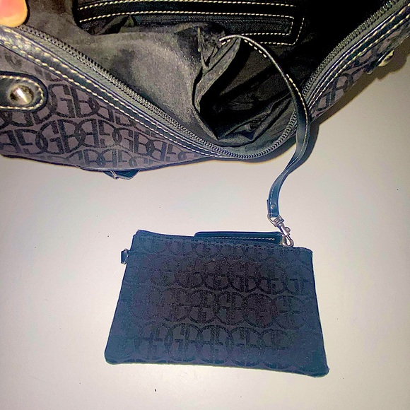 GIANI BERNINI Shoulder Bag - Picture 5 of 11